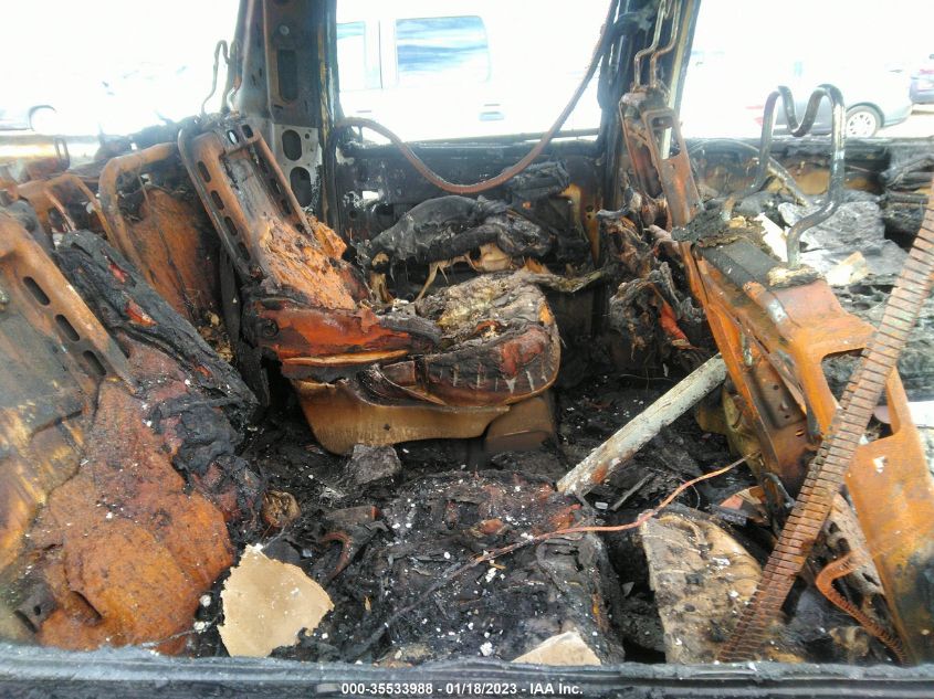 2013 CHEVROLET SUBURBAN LT 1GNSCJE00DR340076