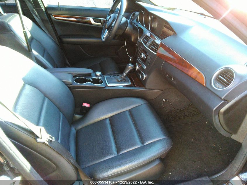 2014 MERCEDES-BENZ C-CLASS C 250 WDDGF4HB9EA953100