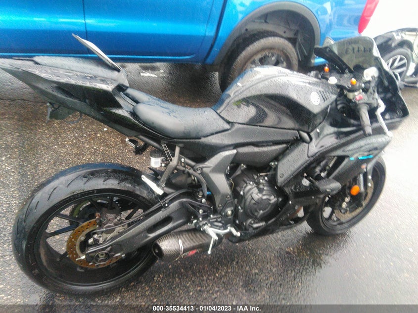 VIN JYARM38Y3NA000384 2022 YAMAHA YZFR7