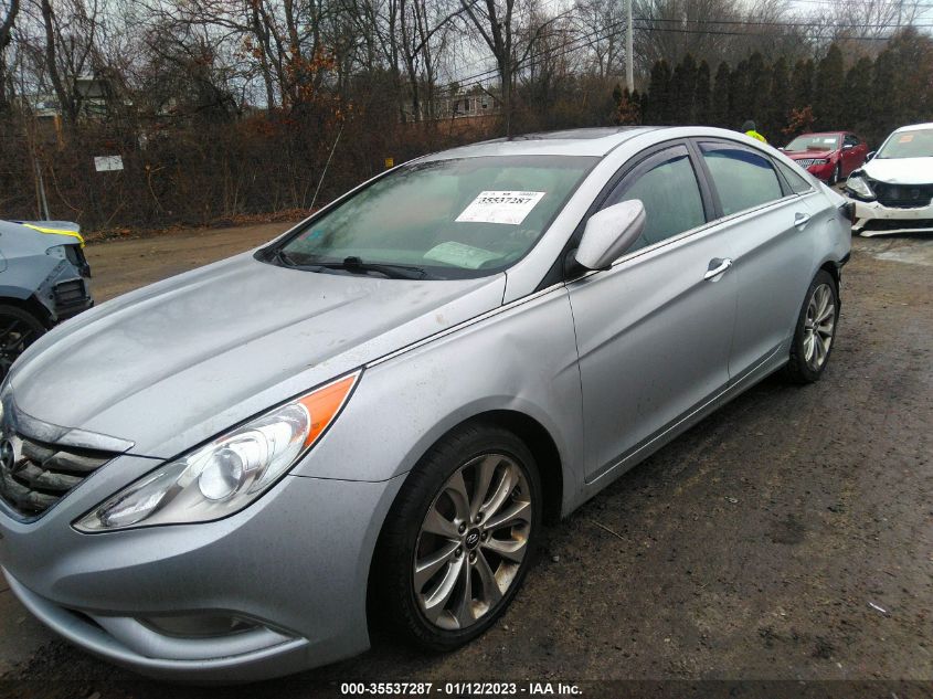 VIN 5NPEC4AC4DH695007 2013 HYUNDAI SONATA no.2