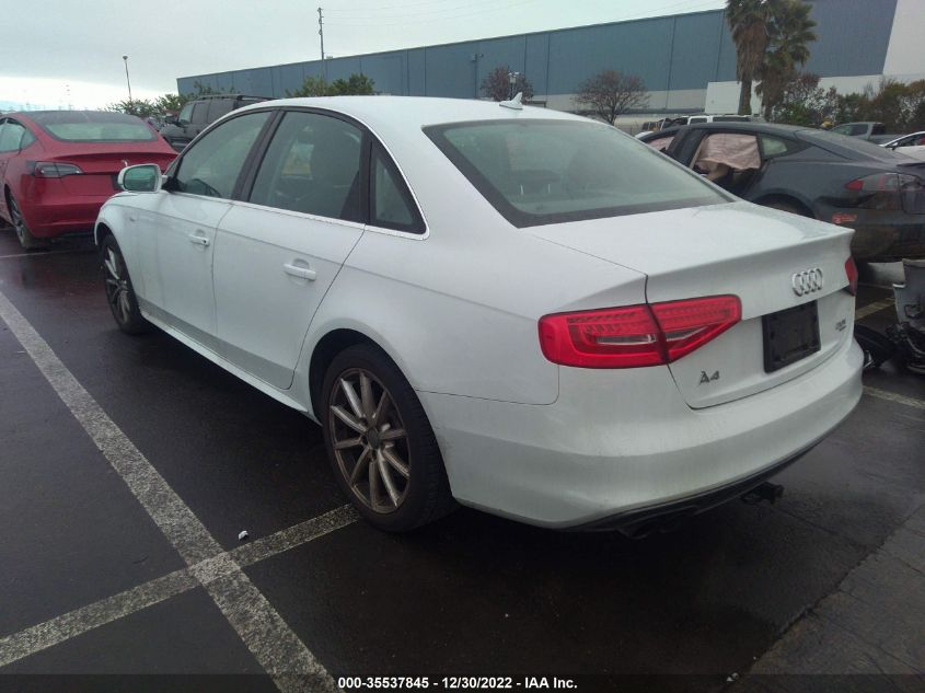 2015 AUDI A4 PREMIUM WAUBFAFL3FN017334