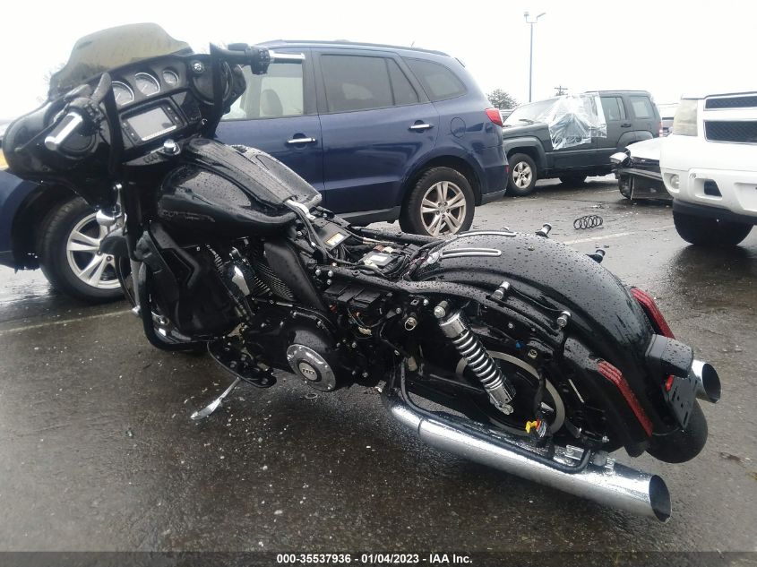 2016 HARLEY-DAVIDSON FLHXSE CVO STREET GLIDE 1HD1PXN12GB957494