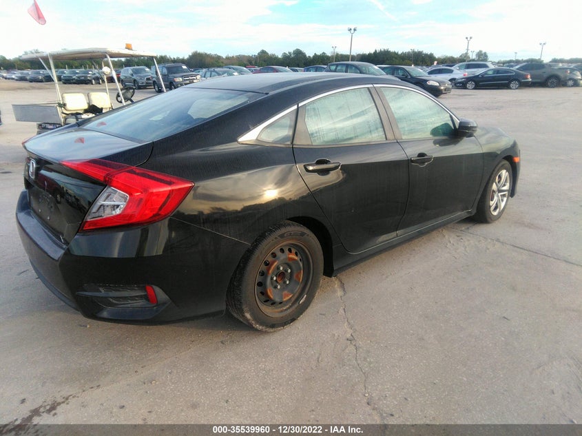 VIN 19XFC2F53JE032630 2018 HONDA CIVIC SEDAN LX