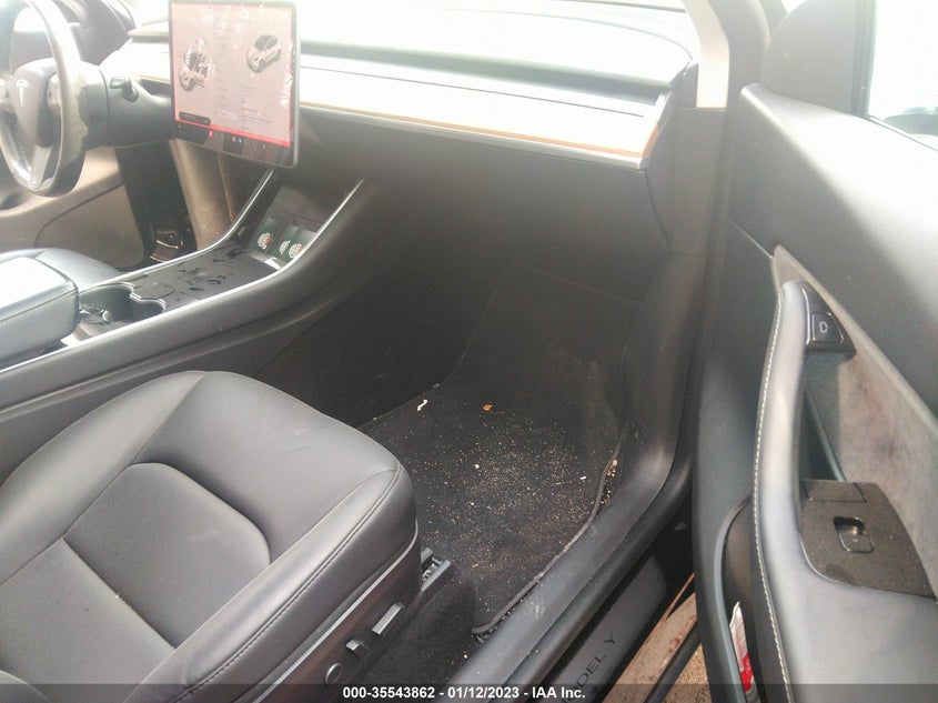 VIN 5YJYGDEEXMF077119 2021 TESLA MODEL Y LONG RANGE