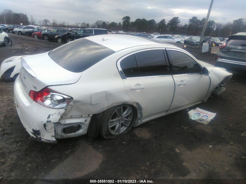 2015 INFINITI Q40 JN1CV6AR4FM524819