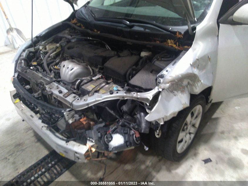 2013 TOYOTA MATRIX S - 2T1LE4EE2DC022829
