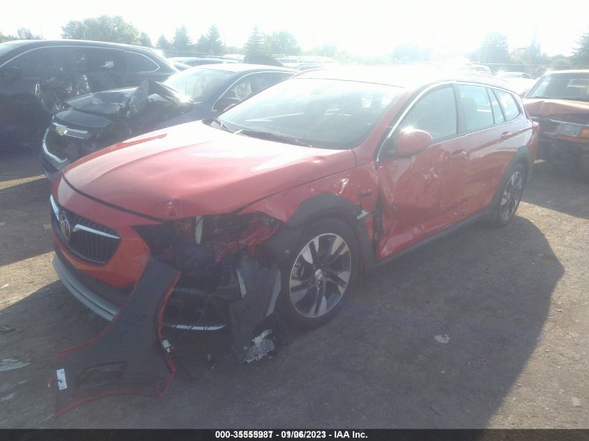 2018 BUICK REGAL TOURX ESSENCE W04GV8SX9J1088657