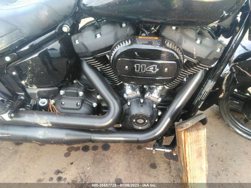 2022 HARLEY-DAVIDSON FLHCS 1HD1YBK1XNB061414