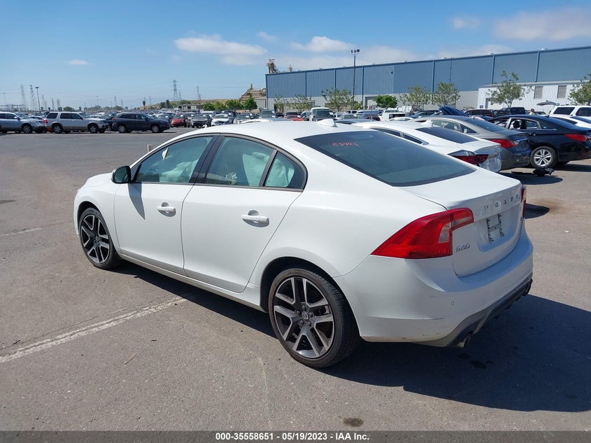 VIN YV126MFL7H2437455 2017 VOLVO S60 DYNAMIC