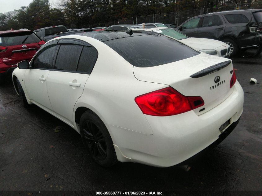 2015 INFINITI Q40 JN1CV6AR7FM521543