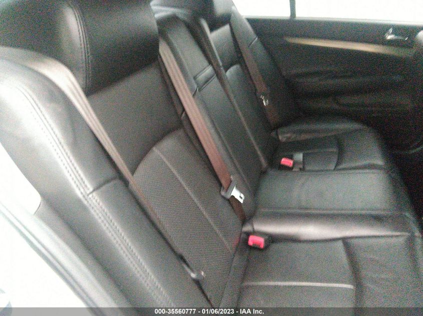 2015 INFINITI Q40 JN1CV6AR7FM521543