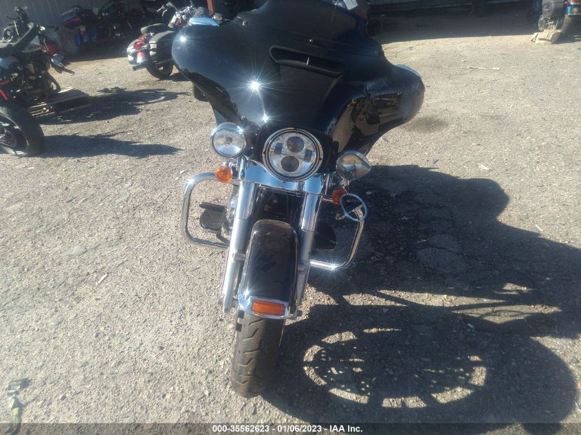 2015 HARLEY-DAVIDSON FLHTP POLICE ELECTRA GLIDE 1HD1FMM16FB700713