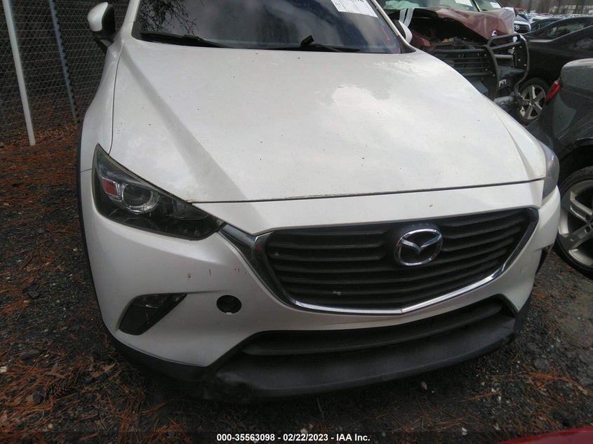 VIN JM1DKDC7XJ0326322 2018 MAZDA CX-3 TOURING