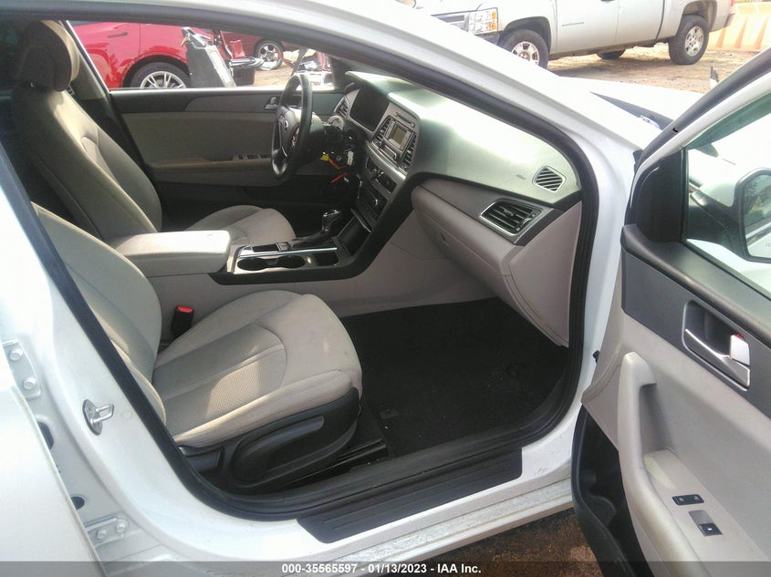 VIN 5NPE24AF3HH557753 2017 HYUNDAI SONATA 2.4L