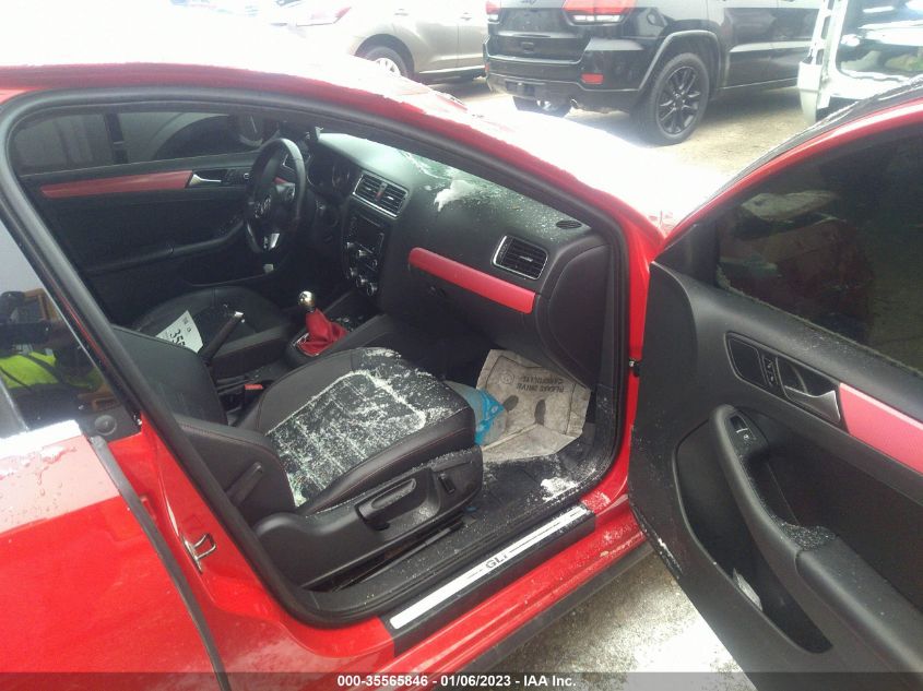 2013 VOLKSWAGEN GLI AUTOBAHN W/NAV 3VW5A7AJ1DM390044