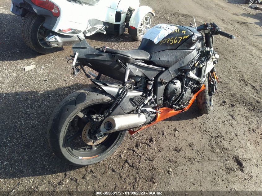 2020 YAMAHA YZFR6 JYARJ28E5LA007567