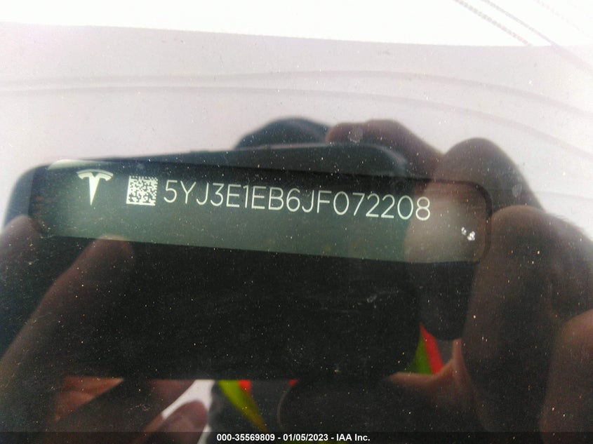 VIN 5YJ3E1EB6JF072208 2018 TESLA MODEL 3 LONG RANGE