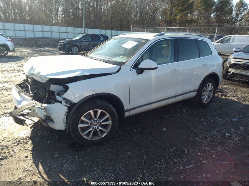 2013 VOLKSWAGEN TOUAREG SPORT WVGEP9BP4DD004742