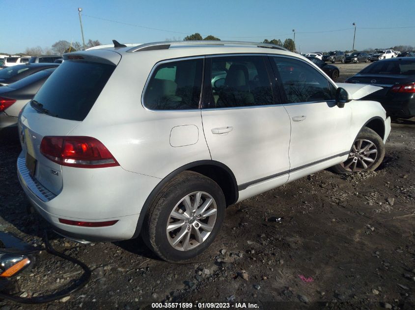 2013 VOLKSWAGEN TOUAREG SPORT WVGEP9BP4DD004742