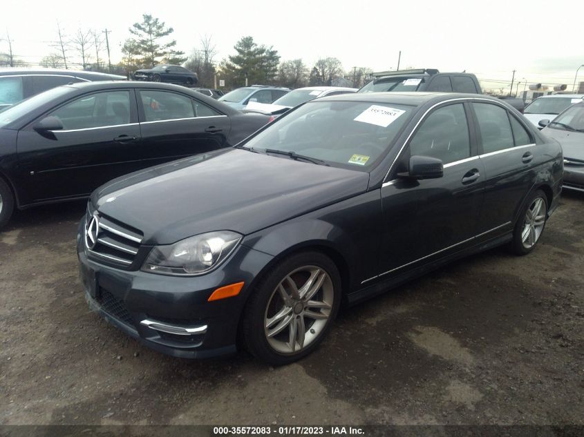 2014 MERCEDES-BENZ C-CLASS C 300 WDDGF8AB8ER321837