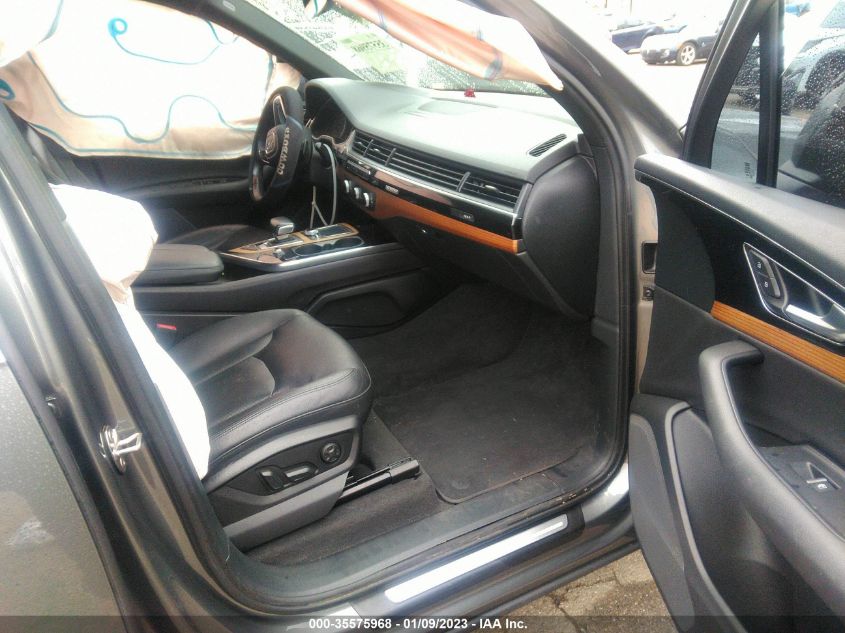 2017 AUDI Q7 PREMIUM PLUS - WA1LAAF7XHD052206