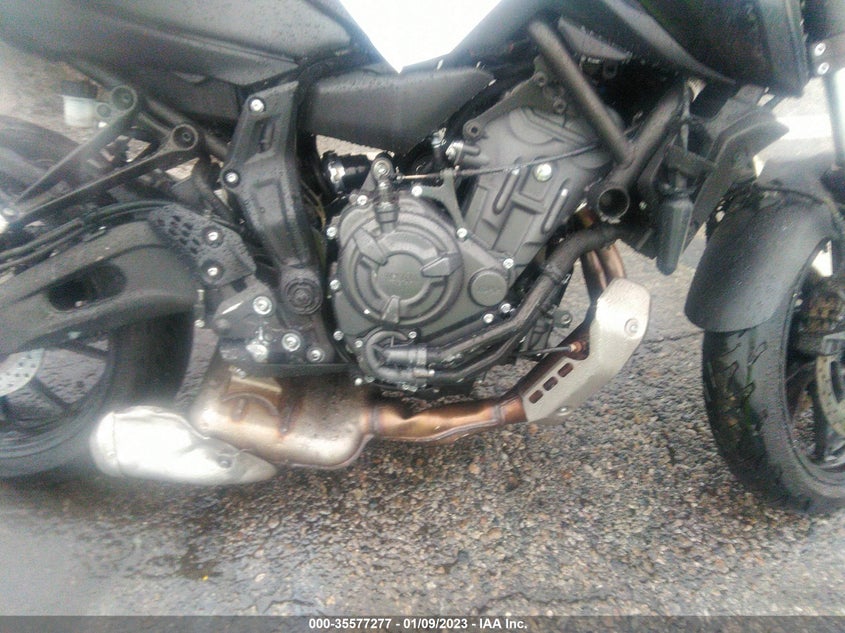VIN JYARM32Y3MA000585 2021 YAMAHA MT07 C