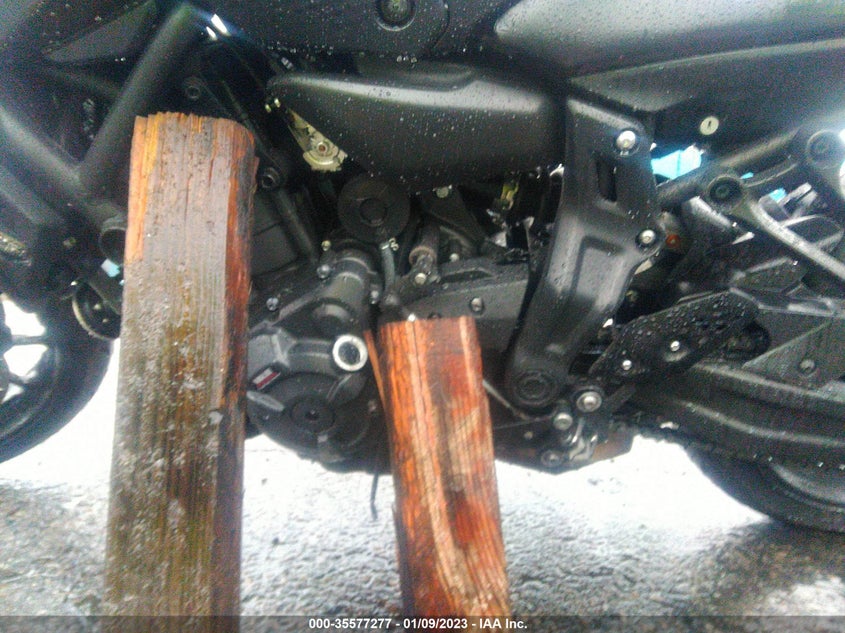 VIN JYARM32Y3MA000585 2021 YAMAHA MT07 C