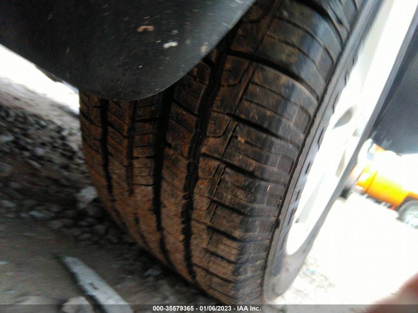 2015 NISSAN JUKE S JN8AF5MR4FT500344