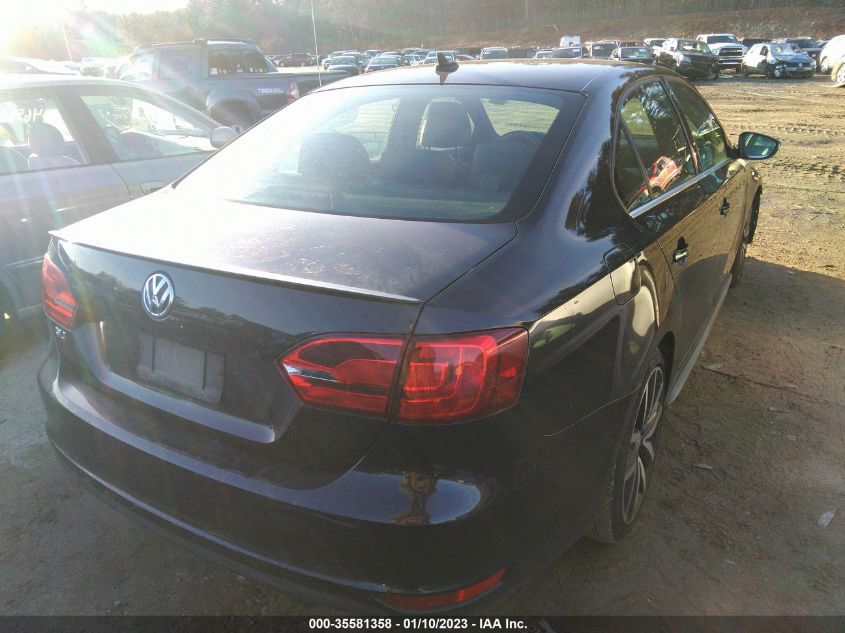 2013 VOLKSWAGEN GLI AUTOBAHN W/NAV 3VW4A7AJ1DM218656