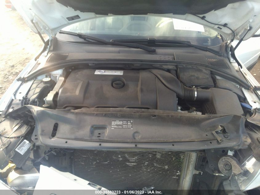 2015 VOLVO XC70 T6 PREMIER PLUS YV4902NC3F1199843
