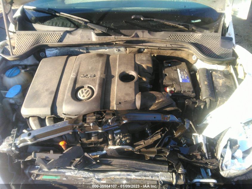 2013 VOLKSWAGEN BEETLE COUPE 2.5L ENTRY 3VWFP7AT2DM644039