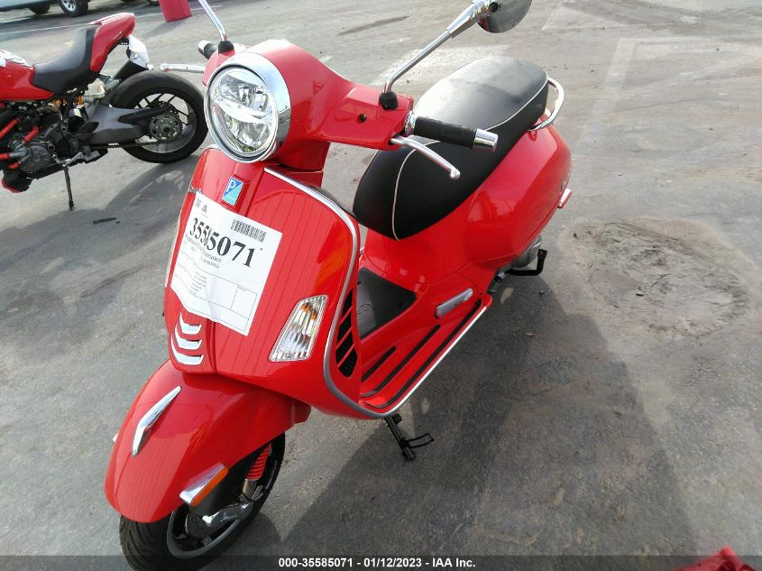 2022 VESPA GTS 300 SUPER ZAPMA39M6N5204025