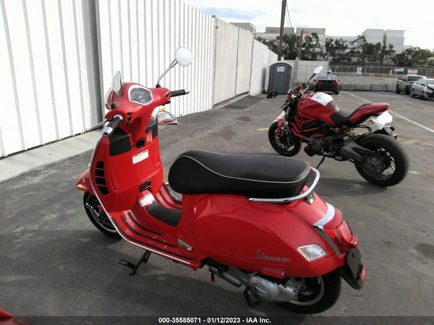 2022 VESPA GTS 300 SUPER ZAPMA39M6N5204025