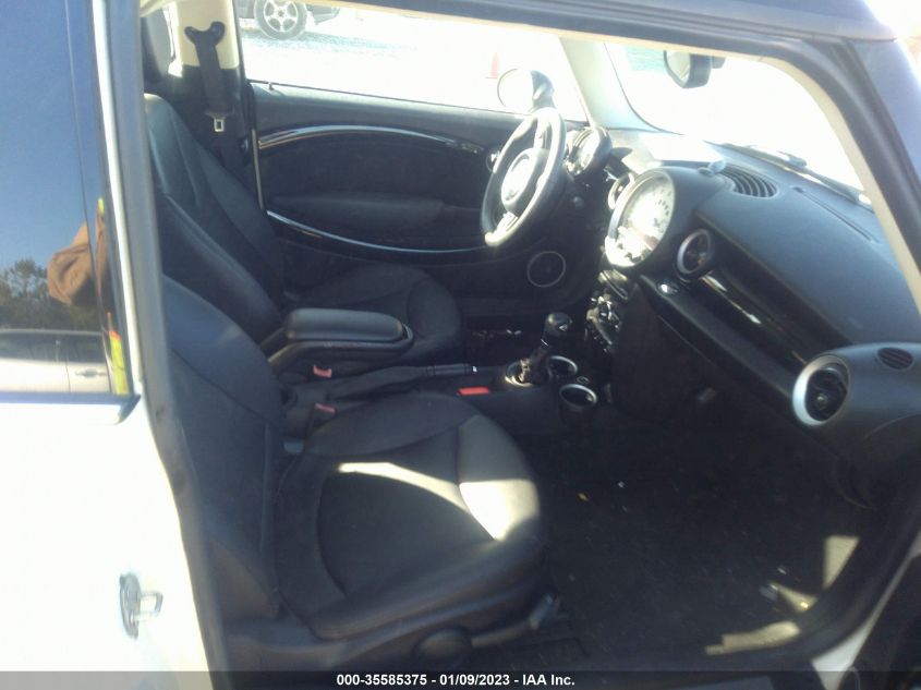 2013 MINI COOPER CLUBMAN WMWZF3C51DT491064
