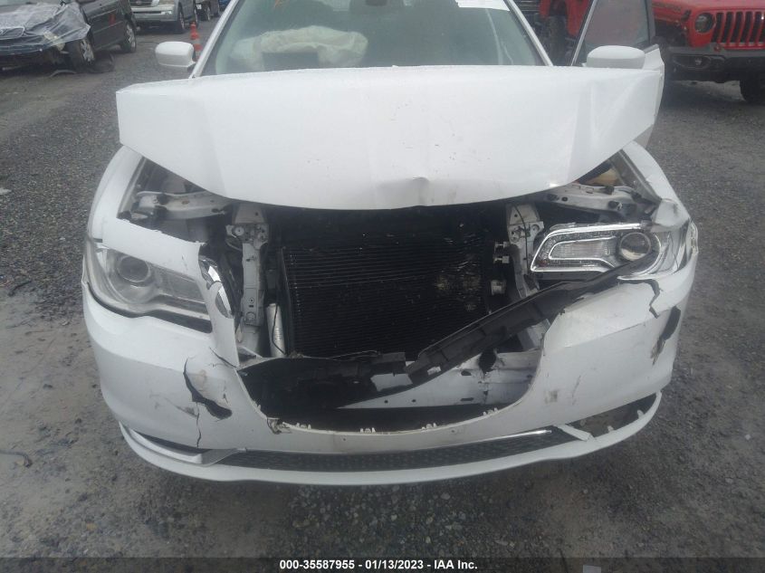 2015 CHRYSLER 300 LIMITED 2C3CCAAG1FH749081