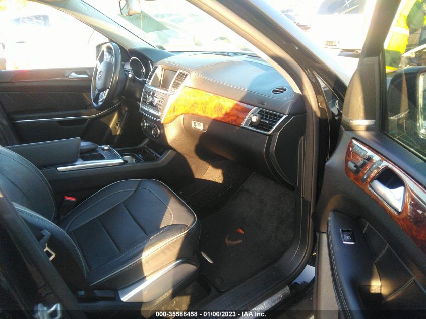 2014 MERCEDES-BENZ GL-CLASS GL 550 4JGDF7DE9EA289973