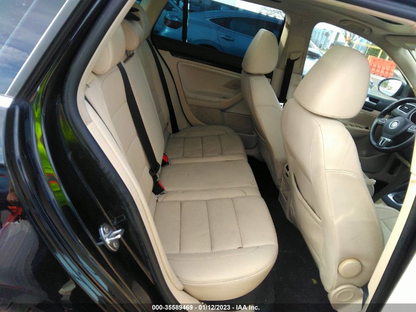 2014 VOLKSWAGEN JETTA SPORTWAGEN SE W/SUNROOF - 3VWPP7AJ7EM614975