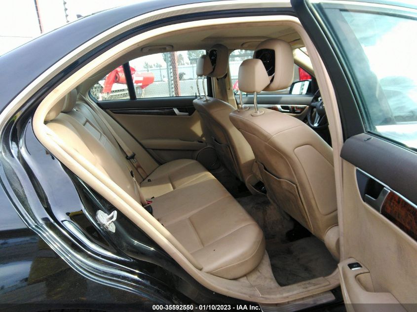 2013 MERCEDES-BENZ C-CLASS C 300 WDDGF8AB6DR284446