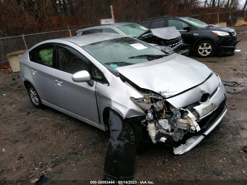 VIN JTDKN3DU2D0351569 2013 TOYOTA PRIUS no.1