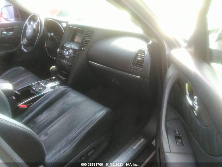 2015 INFINITI QX70 JN8CS1MU5FM381652