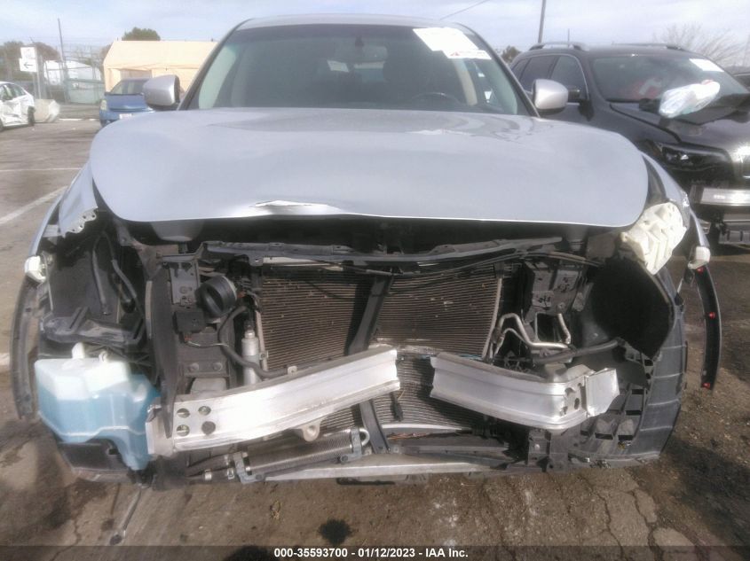 2015 INFINITI QX70 JN8CS1MU5FM381652