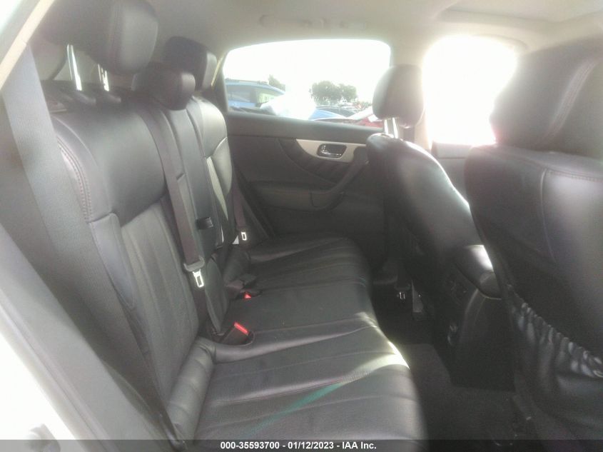 2015 INFINITI QX70 JN8CS1MU5FM381652