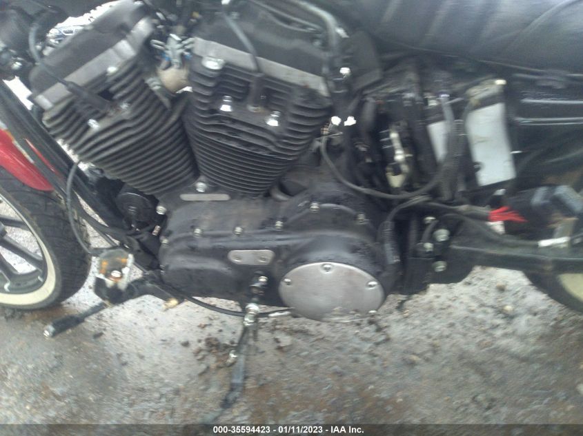 2018 HARLEY-DAVIDSON XL883 IRON 883 - 1HD4LE237JC425632