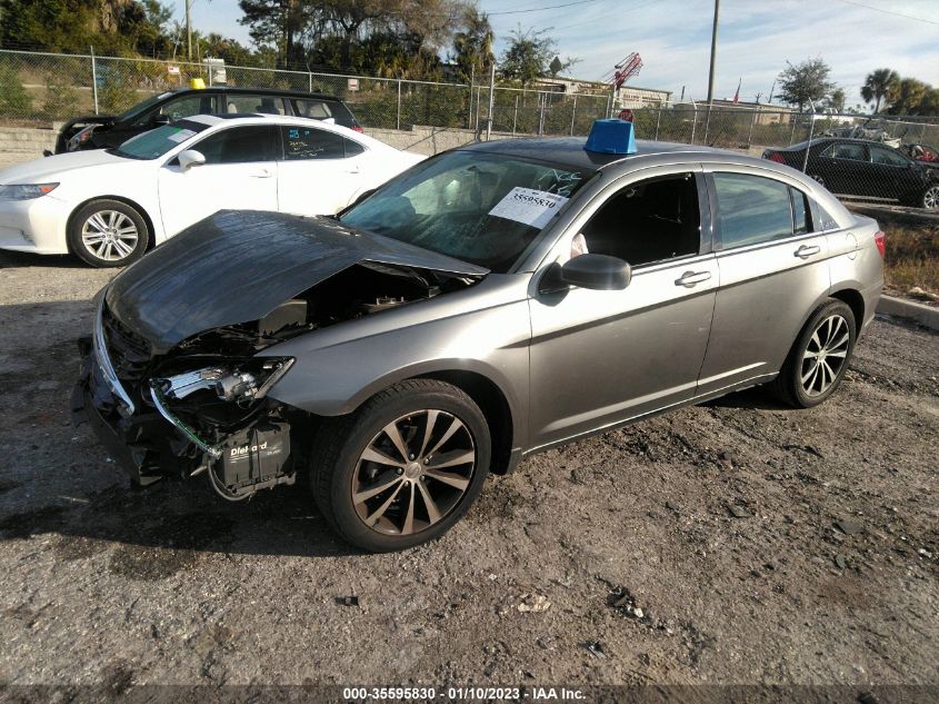 2013 CHRYSLER 200 TOURING - 1C3CCBBG4DN737323