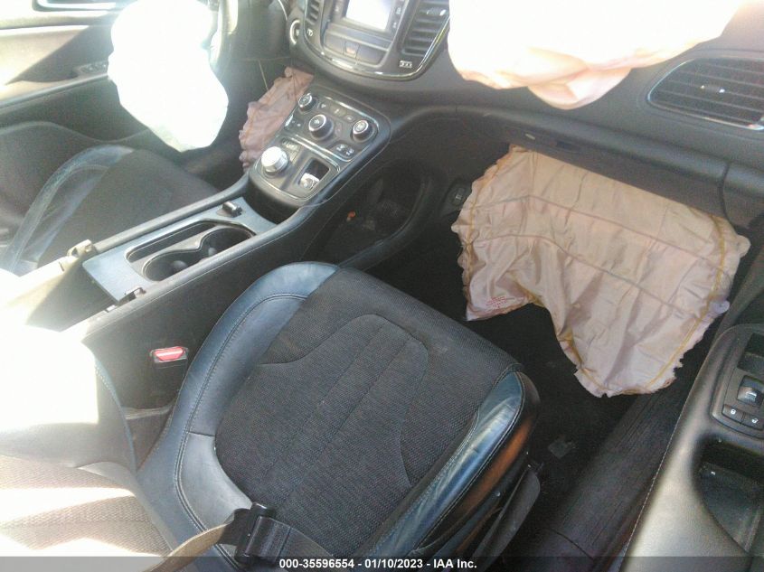 2015 CHRYSLER 200 S - 1C3CCCBBXFN650572