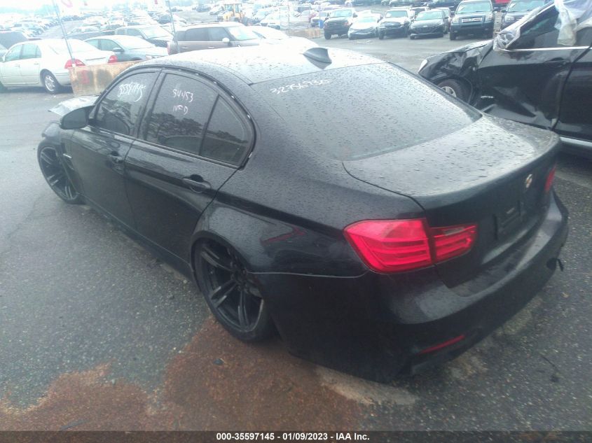 2015 BMW M3 WBS3C9C53FJ276135