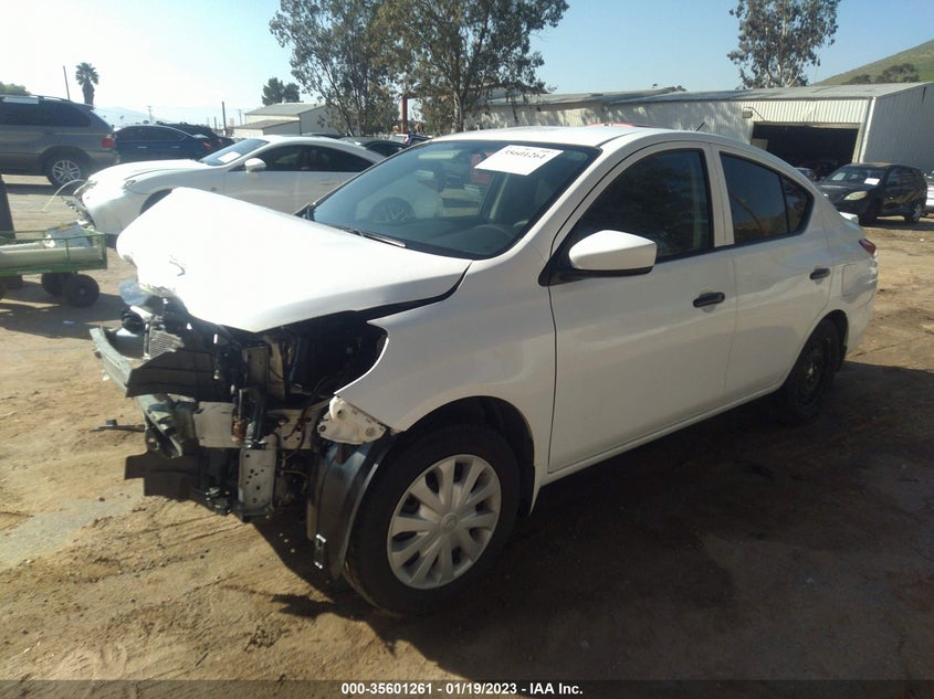 VIN 3N1CN7APXKL817469 2019 NISSAN VERSA SEDAN S PLUS