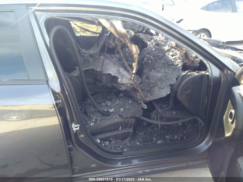 Image 5 of 2022 DODGE CHARGER  salvage vehicle - Lot #35601818 at IAAI