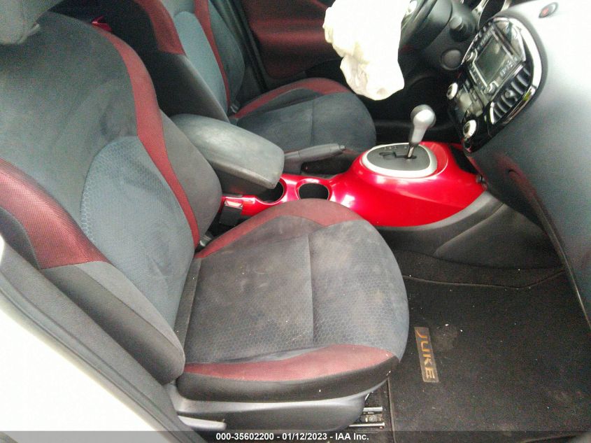 2015 NISSAN JUKE SV JN8AF5MR2FT506806