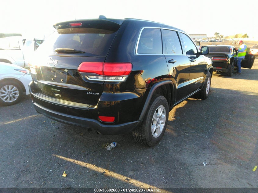 VIN 1C4RJFAG2HC843369 2017 JEEP GRAND CHEROKEE LAREDO